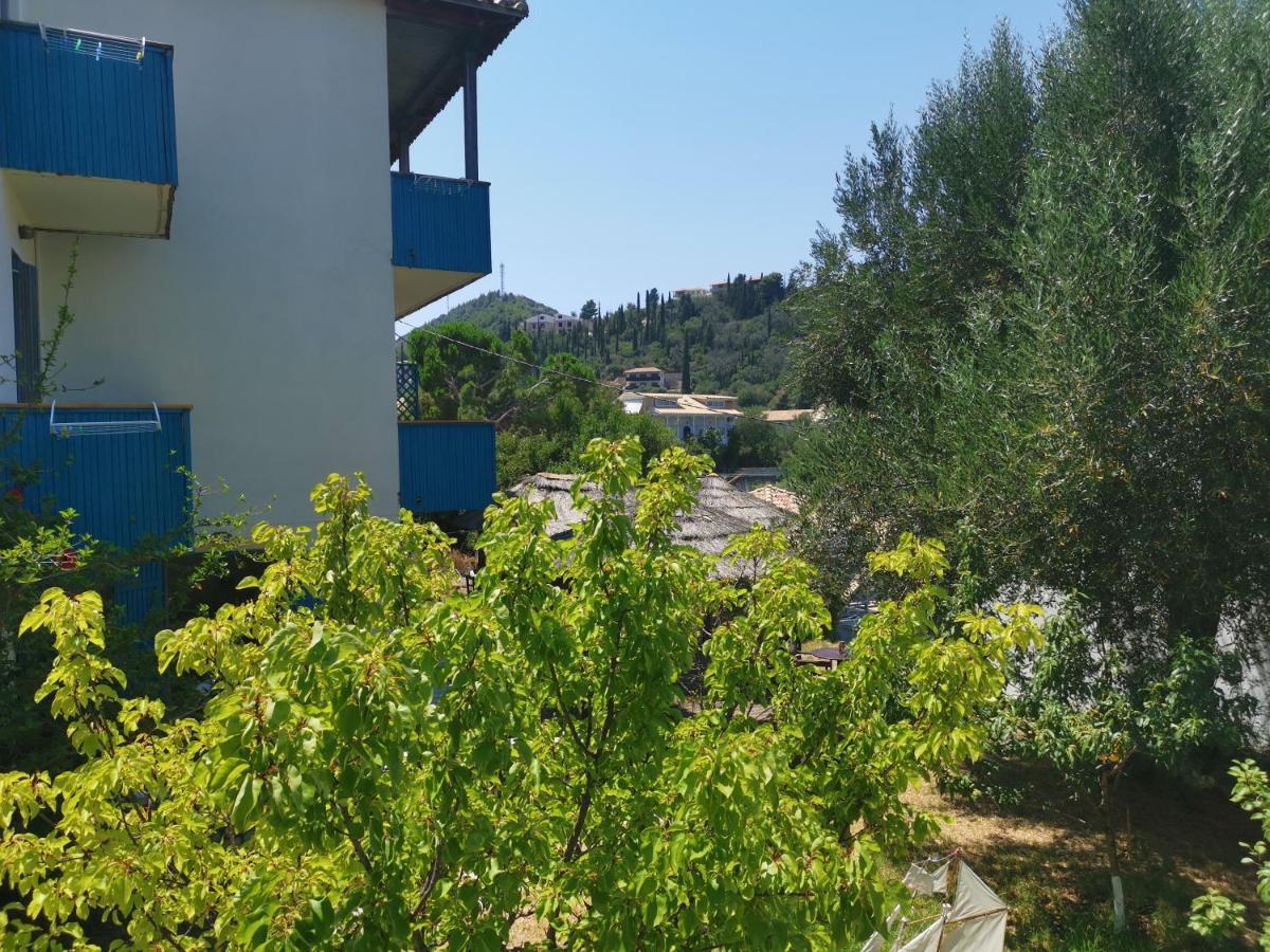 Iris Studios Áyios Nikítas Exterior photo